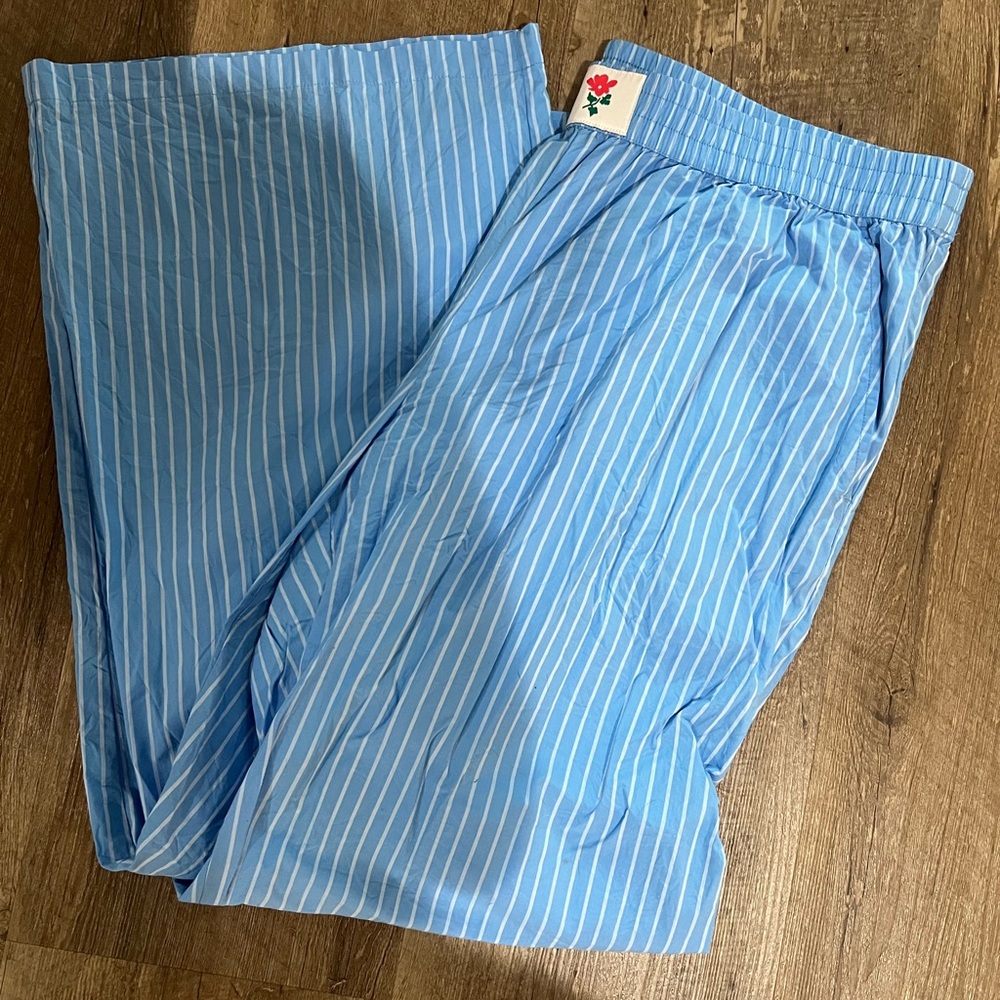 Universal Thread Blue Striped Wide Leg Pants